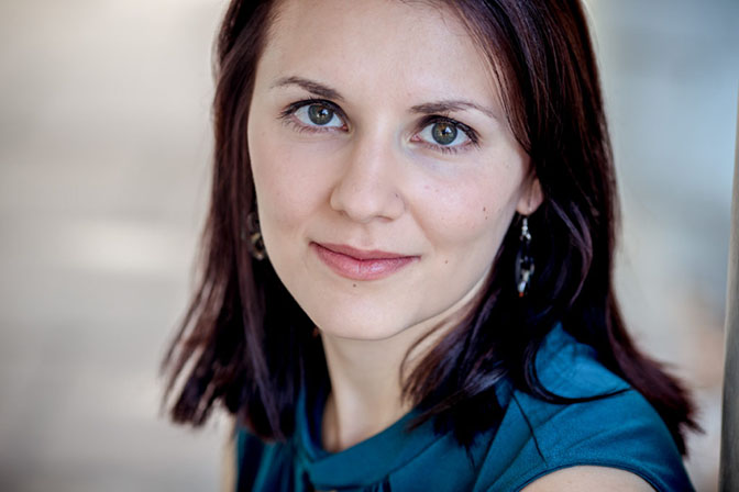 Dozentin für Gitarre Isabella Selder